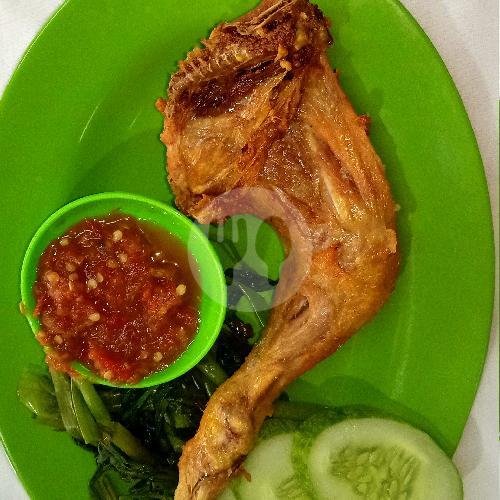 Review Pecel Lele Sambel Gledek: Surga Makanan Pedas di Jati Petamburan Review Pecel Lele Sambel Gledek: Surga Makanan Pedas di Jati Petamburan