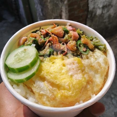 Nasi Ayam Geprek menu Eat Sans, Karyamulya