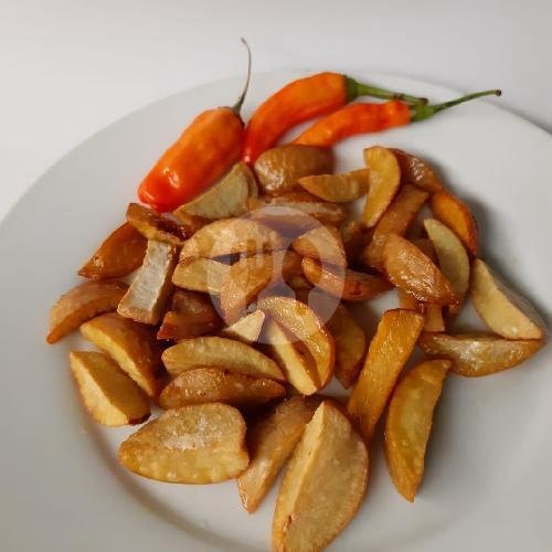 Pisang Keju menu Ayam Begadang, H. Basuki