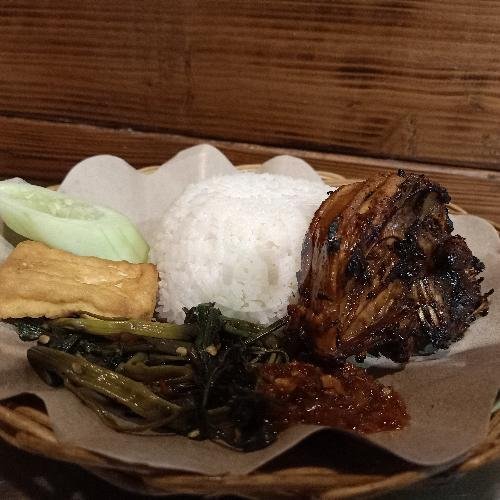 Nasi Ayam Kremes menu Dapur Enak Eco, Kagrengan