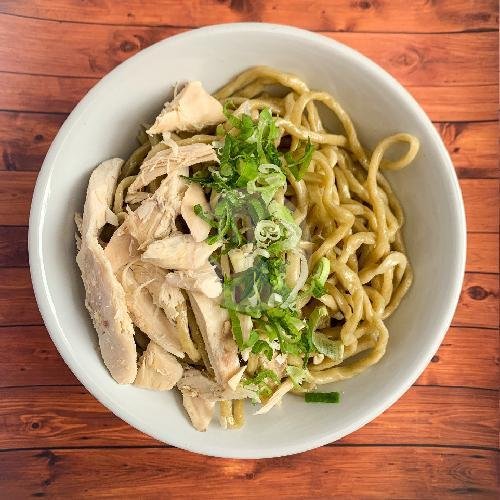 Bakmi Karet Krekot: Kenangan Manis di Tengah Keramaian Jakarta