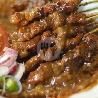 SATE AYAM15 tusuk Pakek Bumbu kacang menu SATE SOTO MADURA CAK OHA