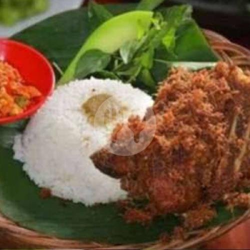 Nasi Pecel Ayam Serundeng menu Pecel Sumbersari 1988, Lowokwaru