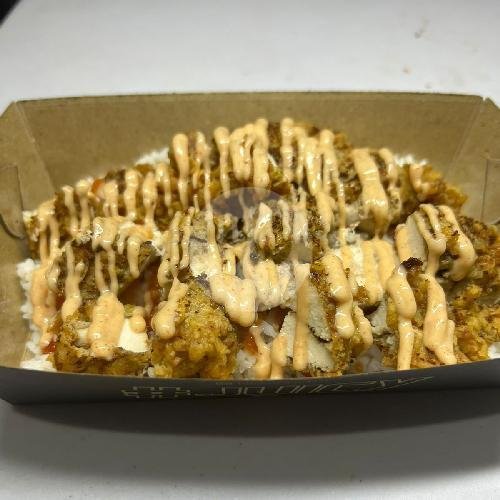 Dirty Chick Dengan Kentang Goreng Nashville menu BBQ Rooftop, Sudirman