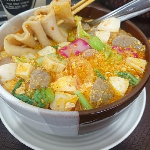 Gohyong menu Seblak Merdeka dan Tomtime, Bangah