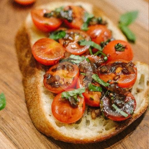 Review Mozzeria Deli and Pizzeria: Pengalaman Kuliner Italia yang Memuaskan di Jakarta