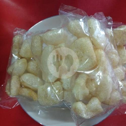 Kerupuk Putih menu Sop Kaki Kambing Betawi Bang Sholeh, Jalan Barito 1