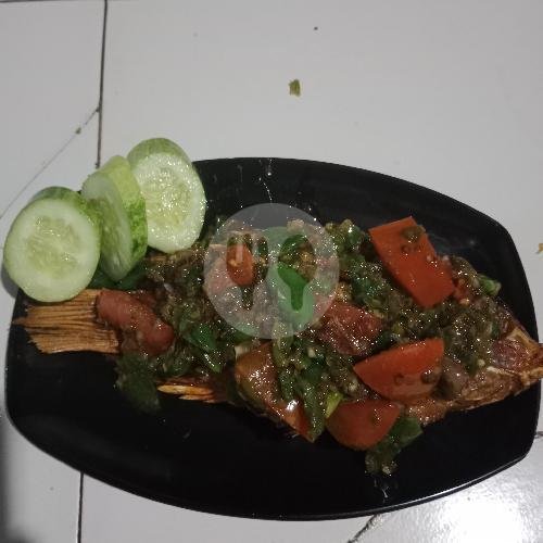 Nasi Ayam Goreng Sambel Pecak + Tahu Tempe menu Nasi Bakar Karomah Sambel Ajib