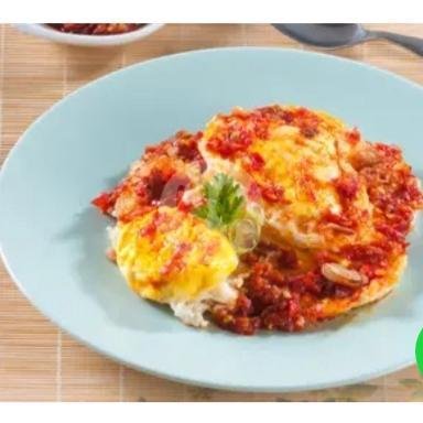 Ayam Goreng menu Nasi Uduk Nek Boyong, Cilandak Kko