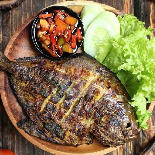 Bawal Bakar/goreng/saus Padang/ Saus Tiram/asam Manis/Lada Hitam/ mentega menu Seafood Ikan Bakar Anton 88, Tanah Sereal