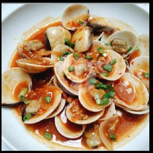 Kerang Dara menu Seafood Kerang Tumpah Kang Dansek, Lapang Tembak Selatan