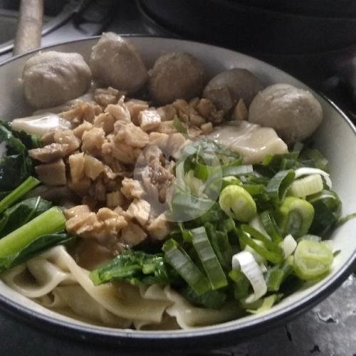 Pangsit Kuah menu Mie Keriting Benhil Pak Tardi