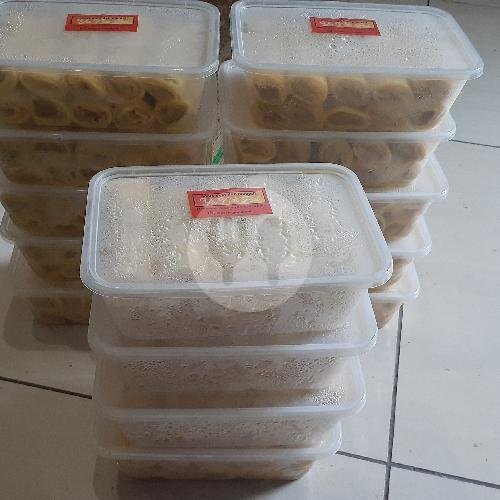 Pangsit Kukus Isi 5 menu Sosis Solo & Pangsit Yu Ndibel, Solo