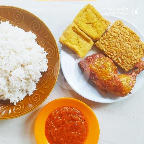HEMAT DIN Ber 2 NASI AYAM PAHA 2 TEMPE 2TAHU menu Ayam Goreng Lesehan Pak Din, Depok