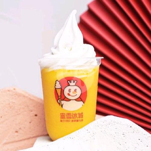 Strawberry Smoothies menu Mixue, Padalarang Raya