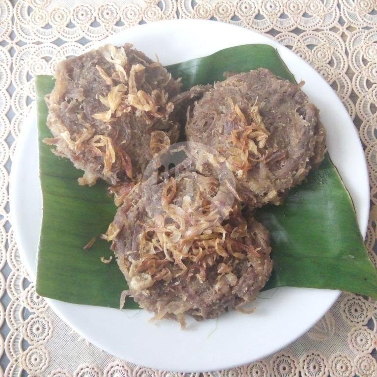 Nasi Uduk Standar menu Warung Senggal Senggol, Gegerkalong