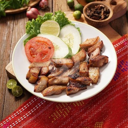 Saksang menu Toba Tabo, Manggarai