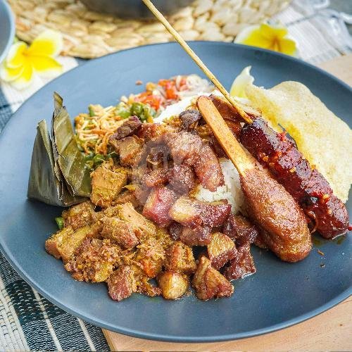 Sate Babi menu Warung Makan Bu Kadek Khas Bali, Selokan