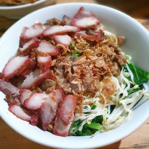 Mie Keriting Siobak menu Mie Keriting New Singkawang, Mulyorejo