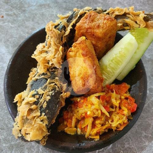 Nasi Jamur Krispi menu Baleluwe, Kerto Raharjo