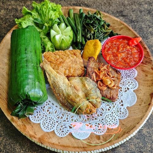 Nasi Kuning menu Outlet Rasa Bu Asob, Delta Sari