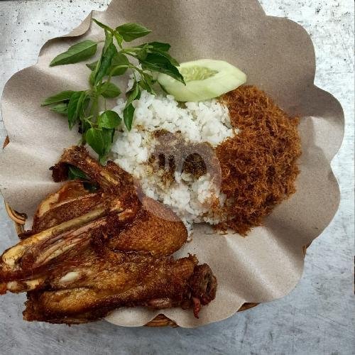 Nasi Bebek Goreng Dan Ayam Goreng Cabang Purnama Alun-Alun Mojokerto: Surga Kuliner Bebek yang Wajib Dicoba