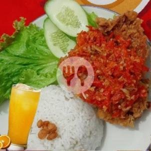 AYAM GEPREK (Tanpa Nasi) menu Ayam Geprek & Nasi Babat PUTRA REOG