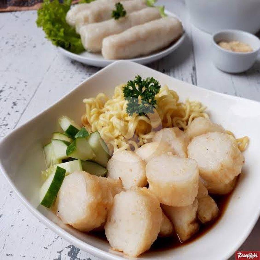 Lenjer menu Pempek Palembang Roxy, Sultan Agung
