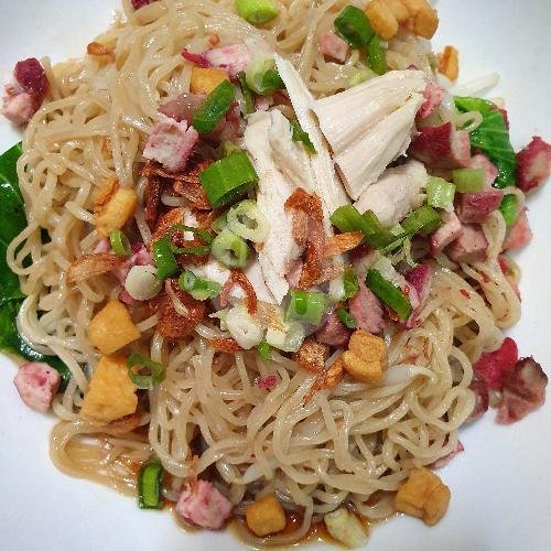Mie Lebar menu Mie Akong, Muara Karang