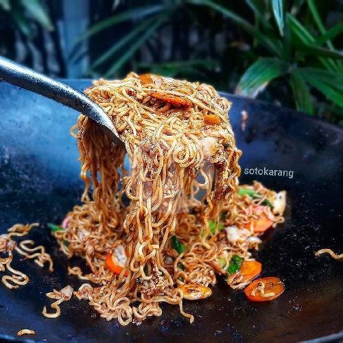 Review Soto Karang Nasi Goreng Kopi Bakmi Zuppa: Kuliner Enak di Karanganyar
