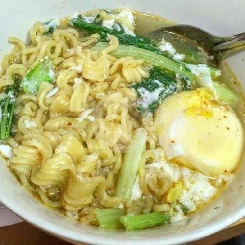 Omellete Mie menu Warkop Bagja 2, Telukjambe