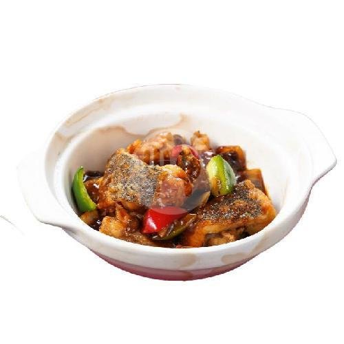 SUN-KISSED CRISPY BEEF menu Three Uncles, Kebun Jeruk