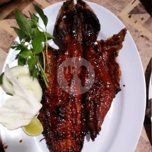 Lele menu Dapur Laut Gobar, Mulyorejo