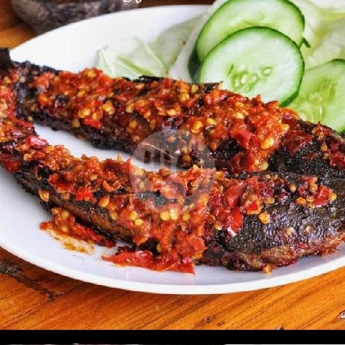 Nasi+Lele Bakar Cabe Ijo menu Lesehan Vino, Tasura