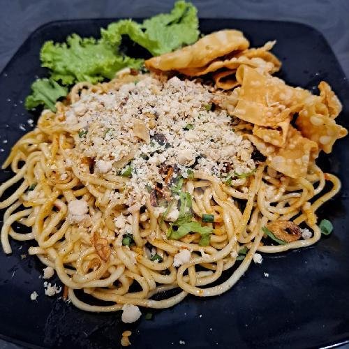 Mie Pedas Manis Level 0-6 menu Pangsit Mie Ayam Yayang, Kedungkandang
