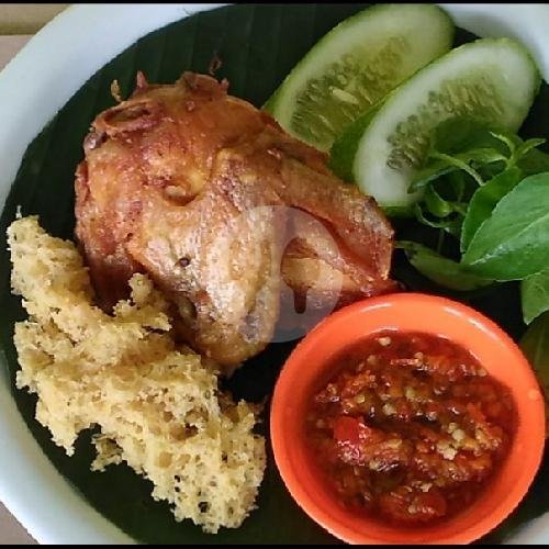 Nasi Ayam Goreng menu Ayam Geprek Bu Indah, Pandeyan