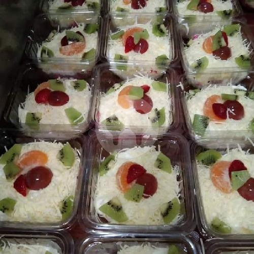 Salad Buah Keju 750ml menu Alula Salad