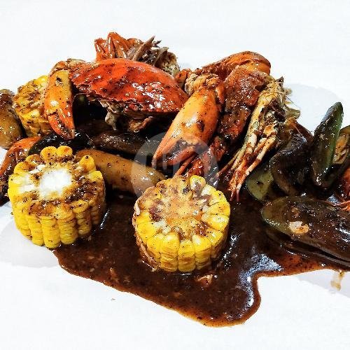 Platter Seafood 1 ( Dori Cumi Udang ) menu Perang Kerang Seafood, Margonda