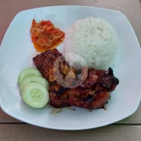 Paket Ayam Bakar menu Ayam Geprek Laksana, Sukalaya Barat