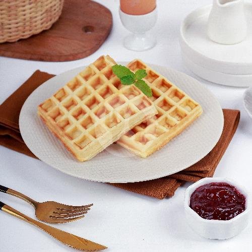 Waffle Tiramisu Crunchy menu Kezine Waffle, Tohpati