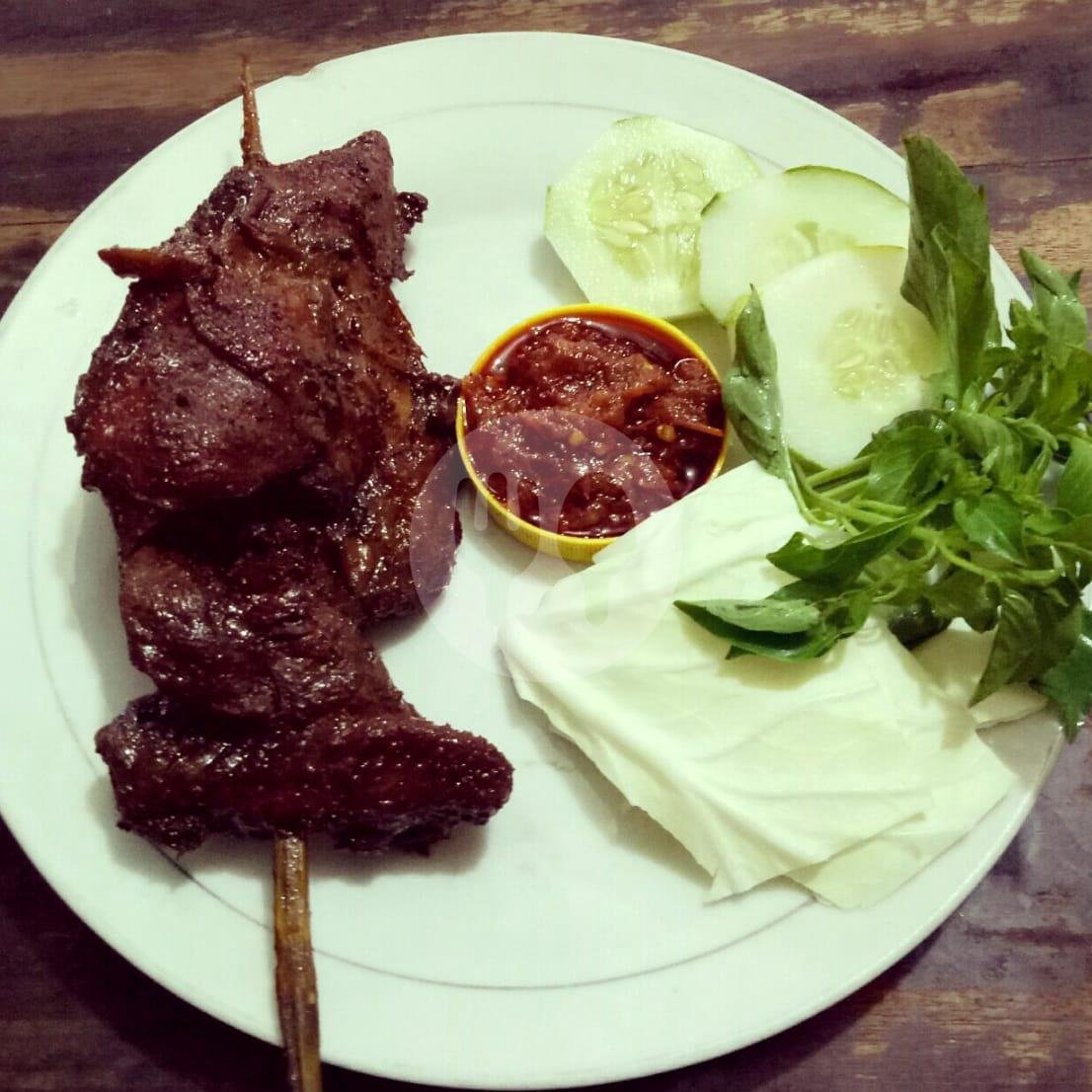 Review Ayam Bakar Ayem Tentrem Bu Tentrem: Pengalaman Makan yang Nagih di Honggowongso, Surakarta