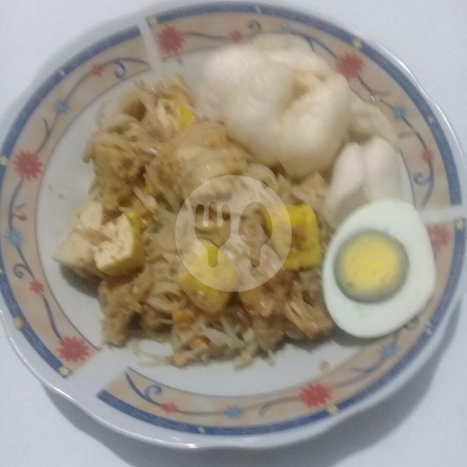 Bakmie Goreng menu Lotek Gado-Gado, Selokan Mataram