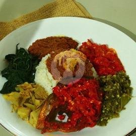 Nasi Ayam Gulai+ Es Teh menu NASI PADANG LAURA MINANG RRI, Piranha Tunjung Sekar