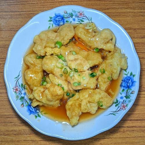 Nasi Goreng Gila menu Gohyong Menteng, Kuliner Theresia