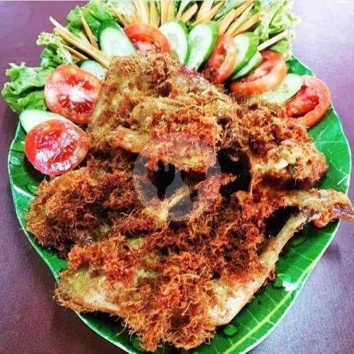 Ayam Bakar menu Rumah Makan Saung Hegarsari, BKR