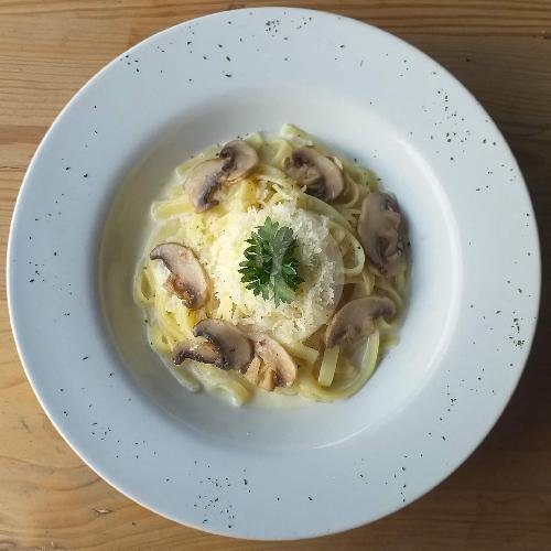 Spicy Mush carbo menu Luwe Pasta & Coffee, Tangerang Selatan