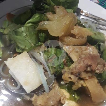 Jeruk menu tahu campur Sam Umel, karangploso