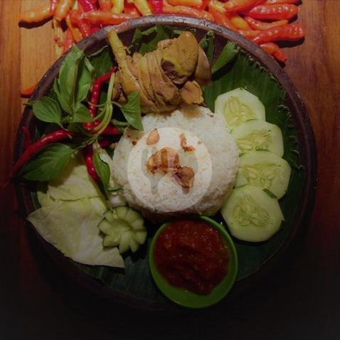 Review Warung Pecel Lele Ayah: Tempat Makan Cozy dengan Lele Goreng Juicy di Yogyakarta