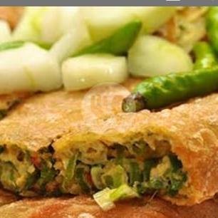 Martabak Telor 5 menu Martabak Cendrawasih, Prapatan Cendrawasih