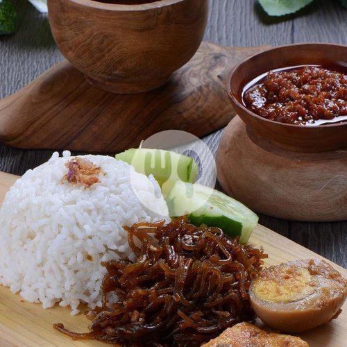 Nasi Campur Ayam Goreng menu Bangjo Klampis - Nasi Campur, Soto Betawi, Bebek Goreng, Sukolilo